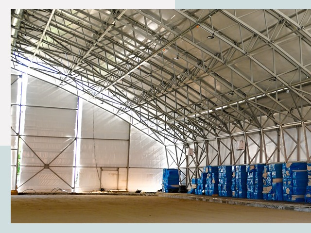 Строительство крытых катков в Советской Гавани