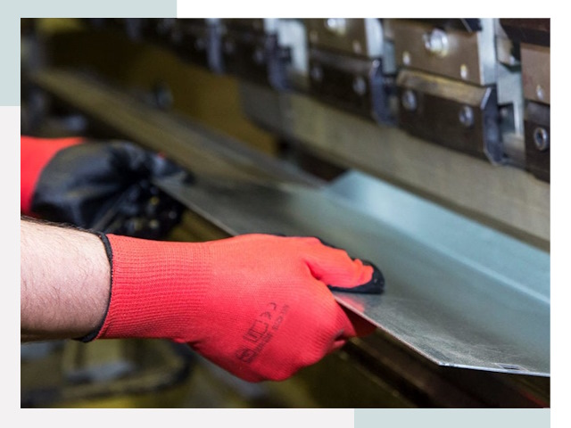 Гибка металла в Советская Гавань от 623 руб. - Надёжно и быстро